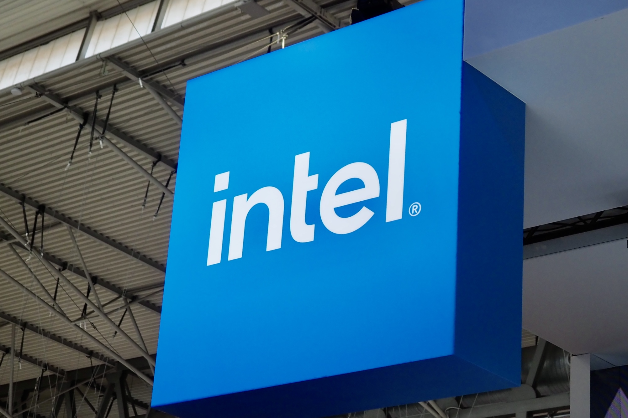 Intel w Polsce. Ruszyły przygotowania terenu pod fabrykę