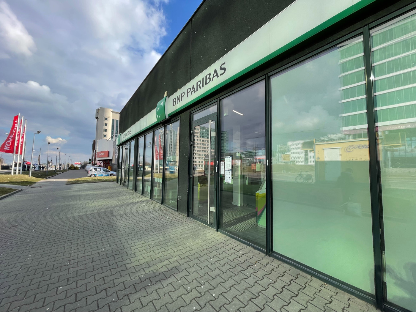 BNP Paribas zdradza trzy fakty na temat, który interesuje Polaków