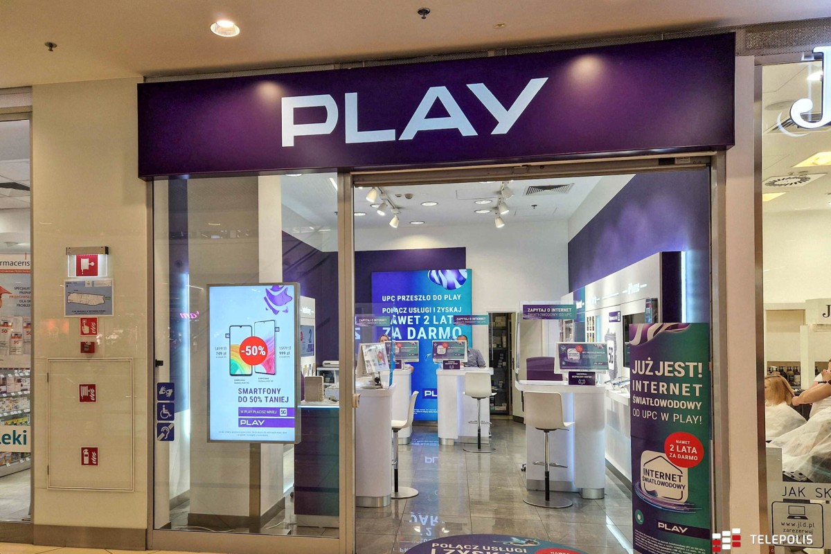 Play ma nową ofertę. Umowa tylko na 9 miesięcy