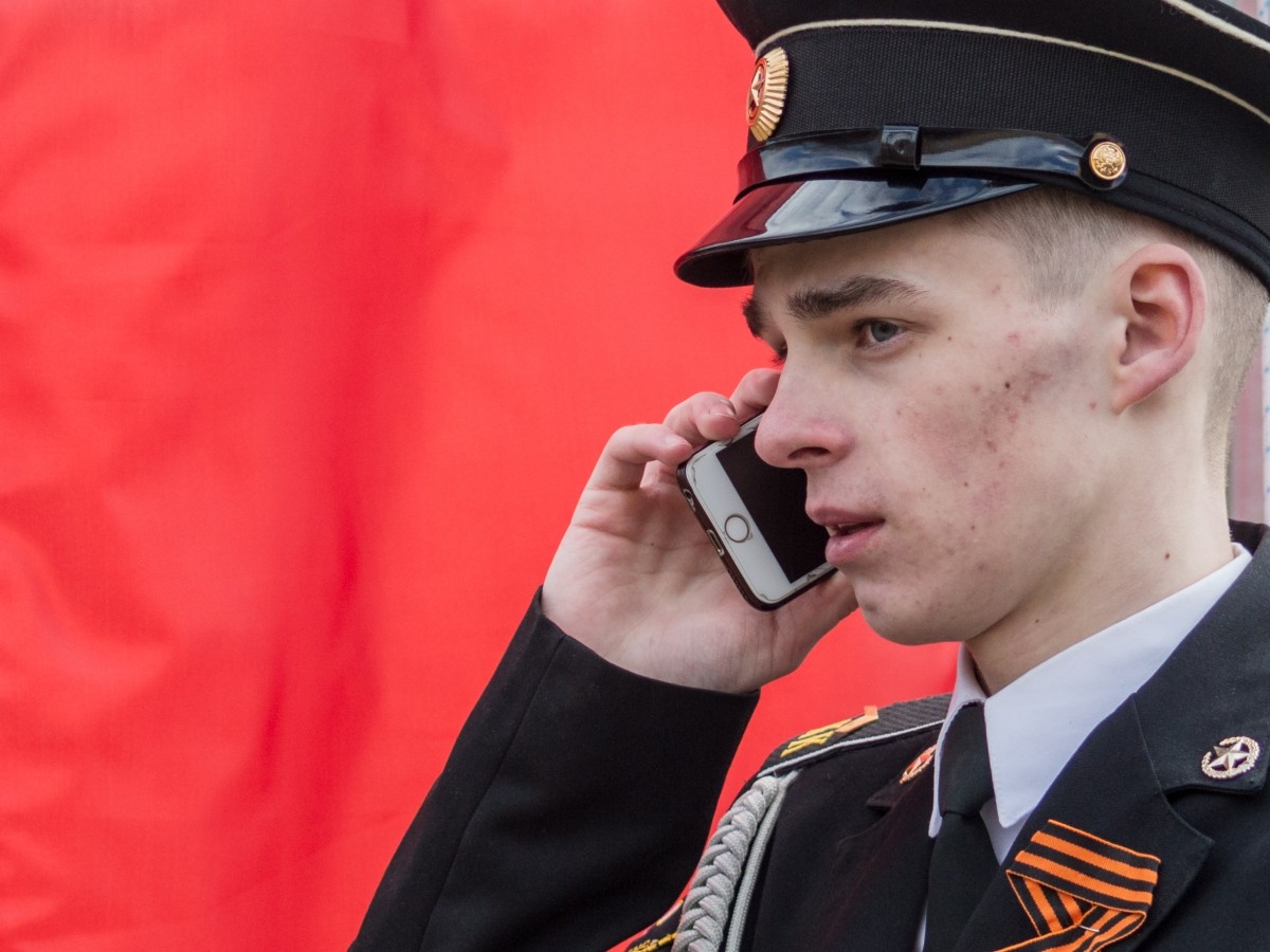 Rosja zabiera żołnierzom telefony. Za złamanie zakazu areszt