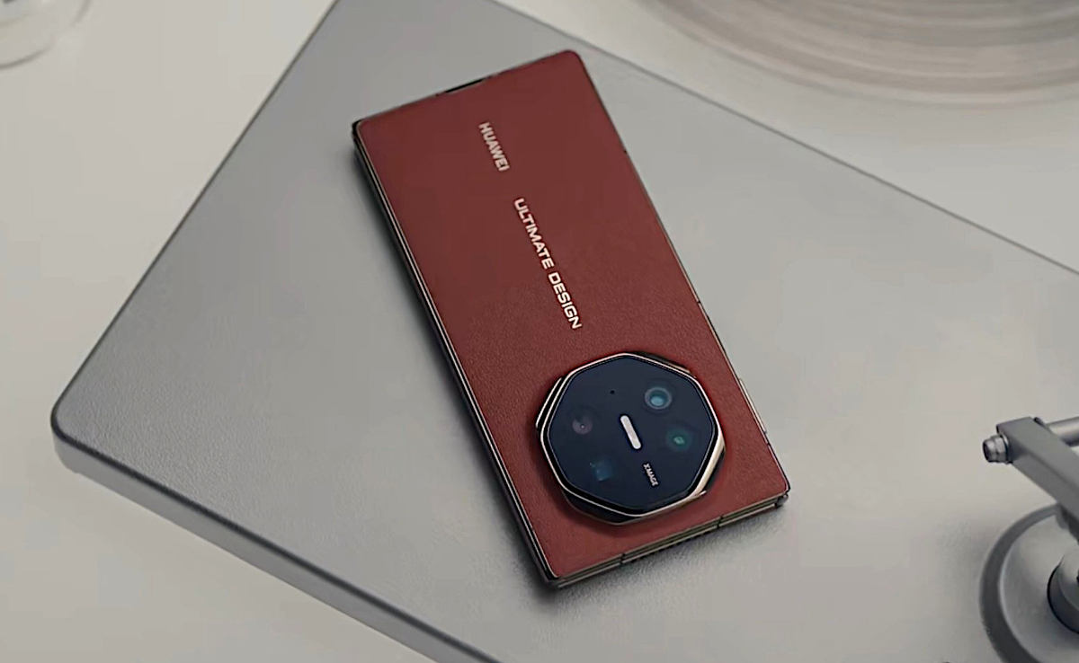 Huawei ujawnia wygląd Mate XT, smartfonu składanego na trzy części
