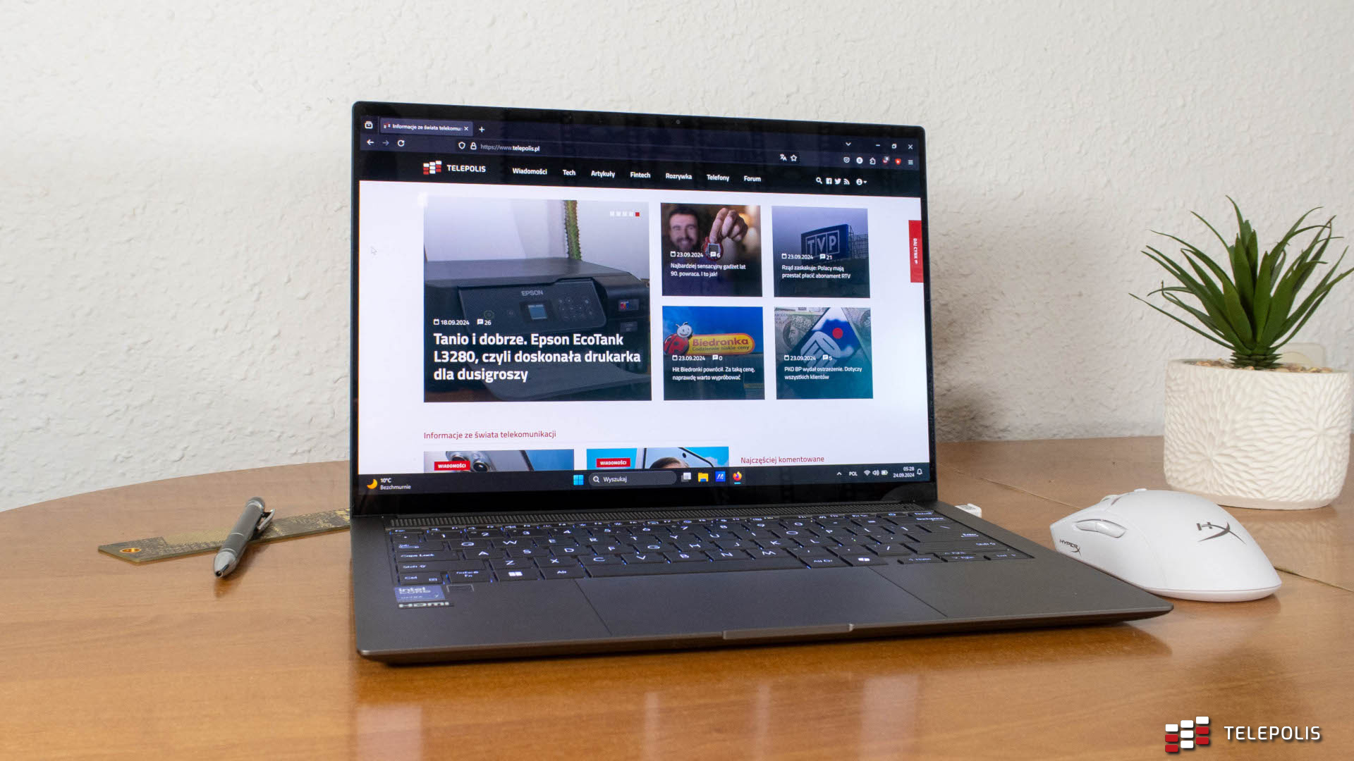 Laptop napędzany księżycową mocą. To naprawdę ma sens (Test)