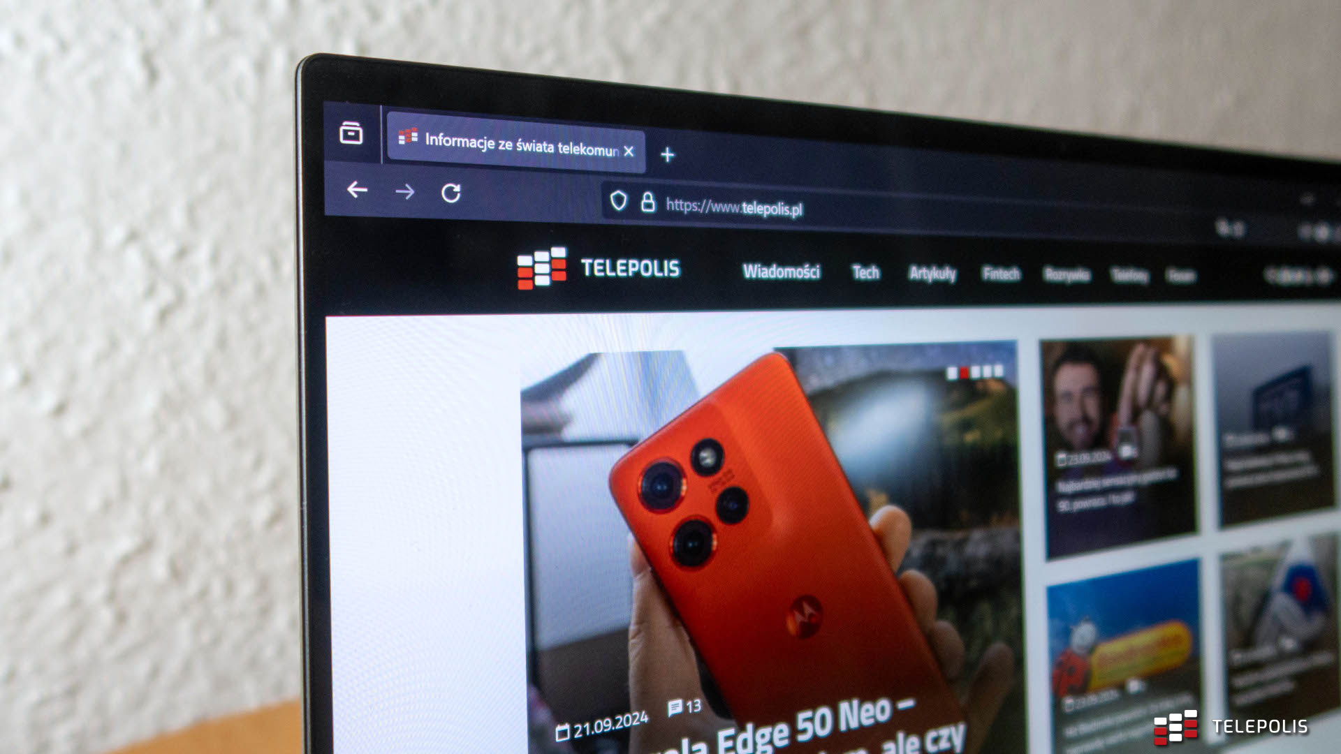 Laptop napędzany księżycową mocą. To naprawdę ma sens (Test)