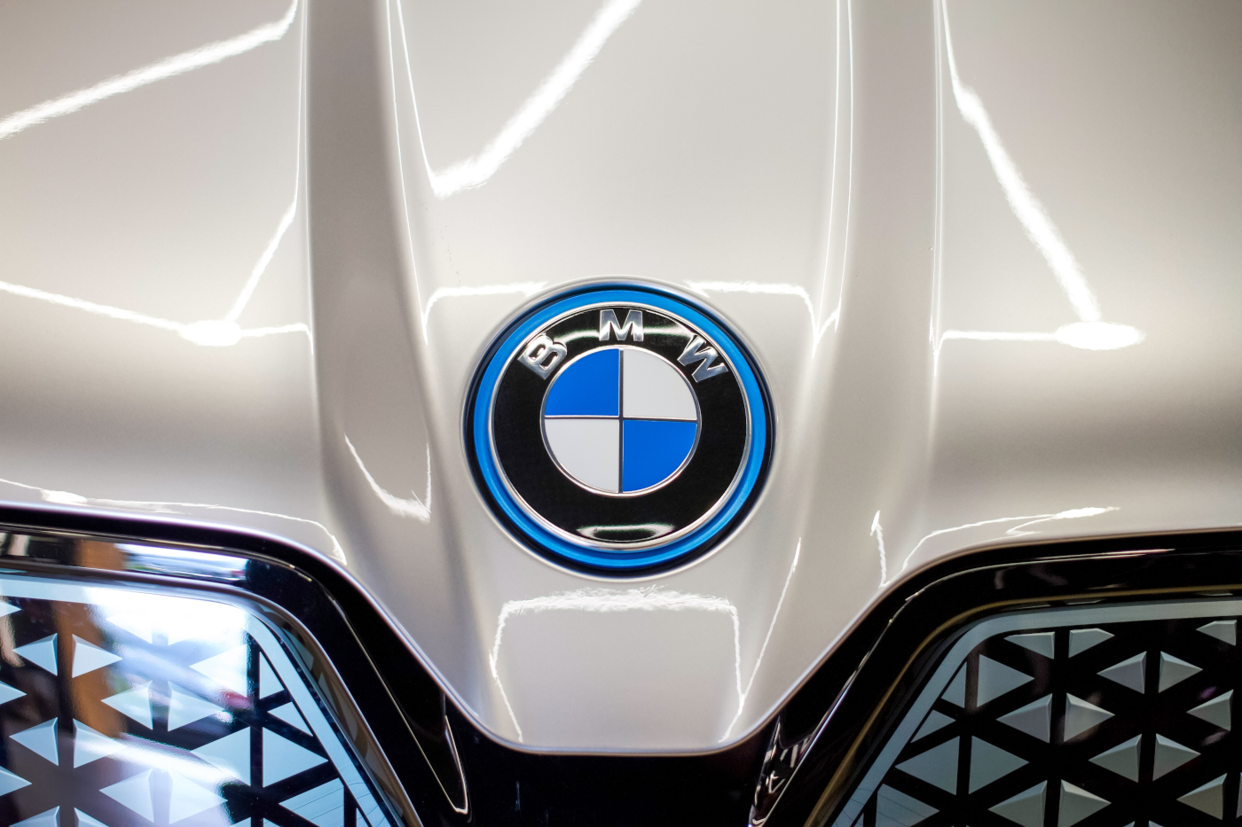 Czarne chmury nad BMW. Akcje firmy mocno w dół