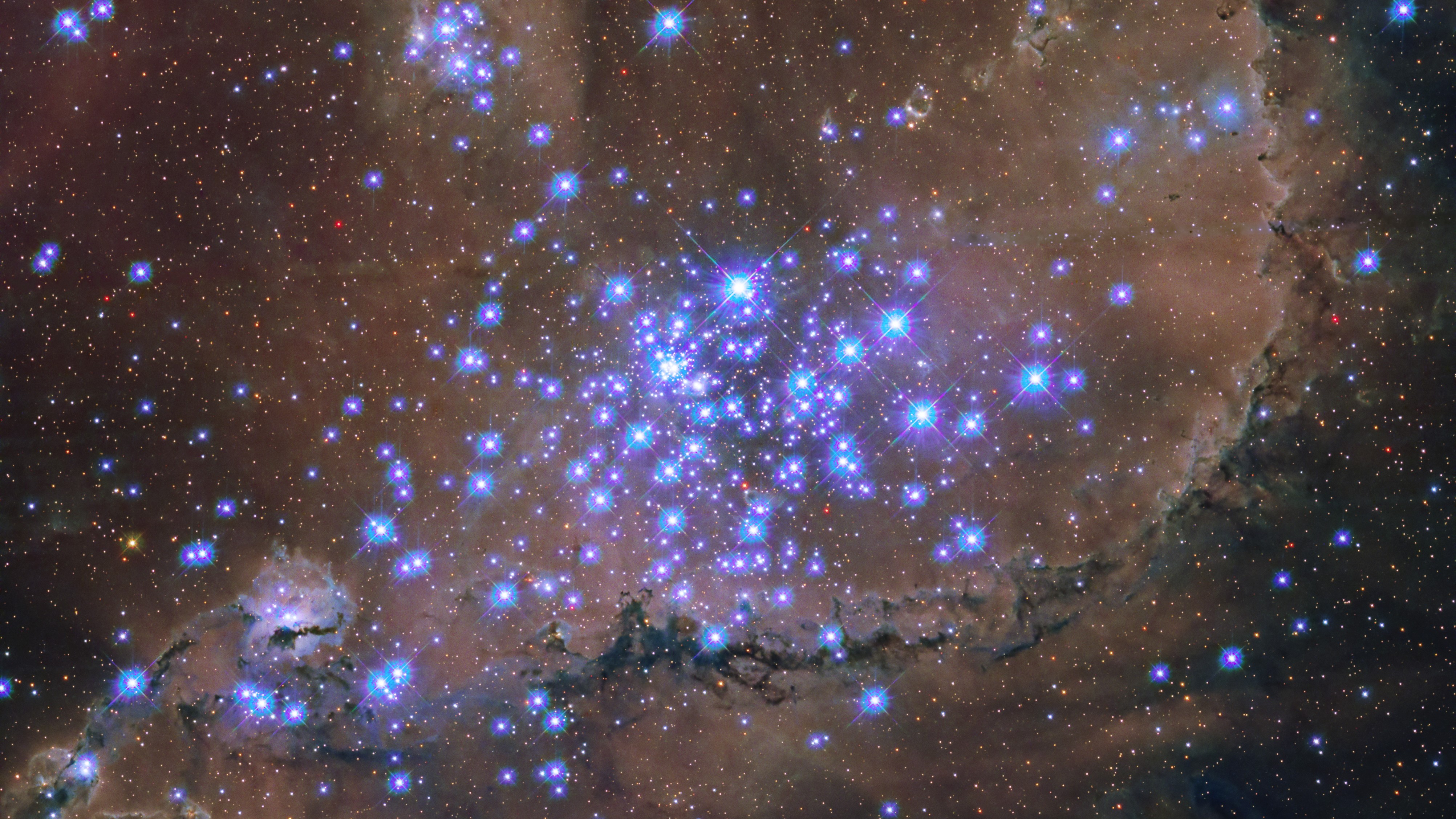 Niezwykłe zdjęcie kosmosu. NASA pokazała ciekawe połączenie