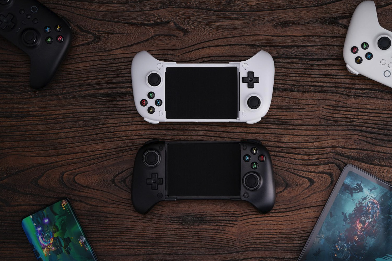 8BitDo z kontrolerem premium dla Androida. Joye z efektem Halla obecne