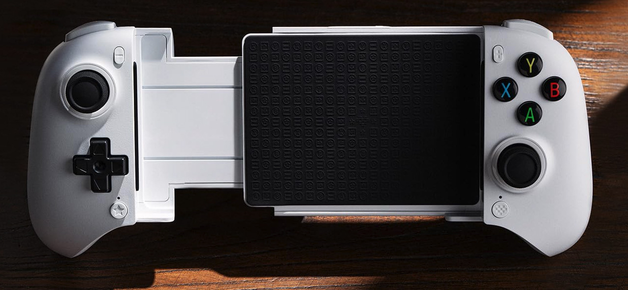 8BitDo z kontrolerem premium dla Androida. Joye z efektem Halla obecne