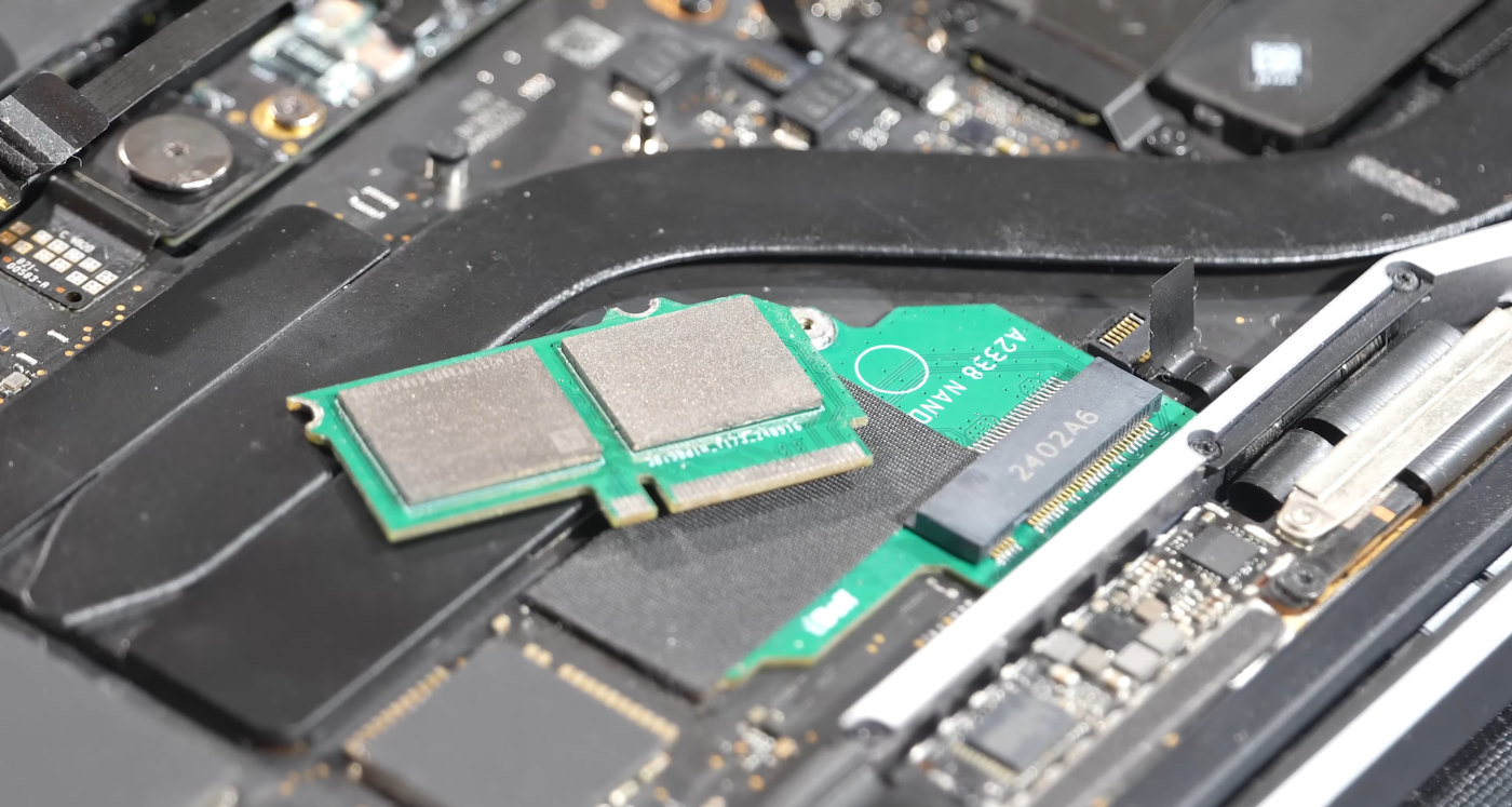 Przechytrzył Apple. Ten gadżet pozwala modernizować MacBooka Pro