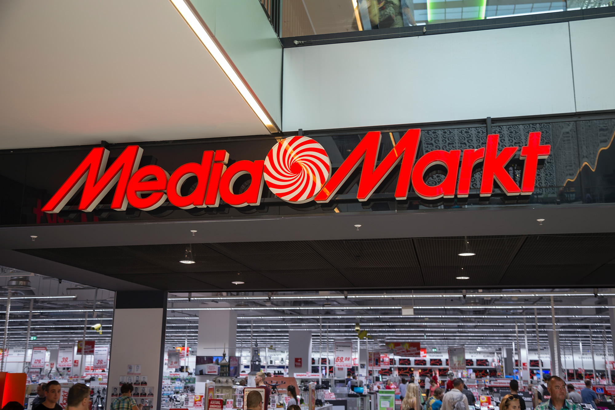 MediaMarkt szaleje. Fantastyczny smartfon aż 600 zł taniej