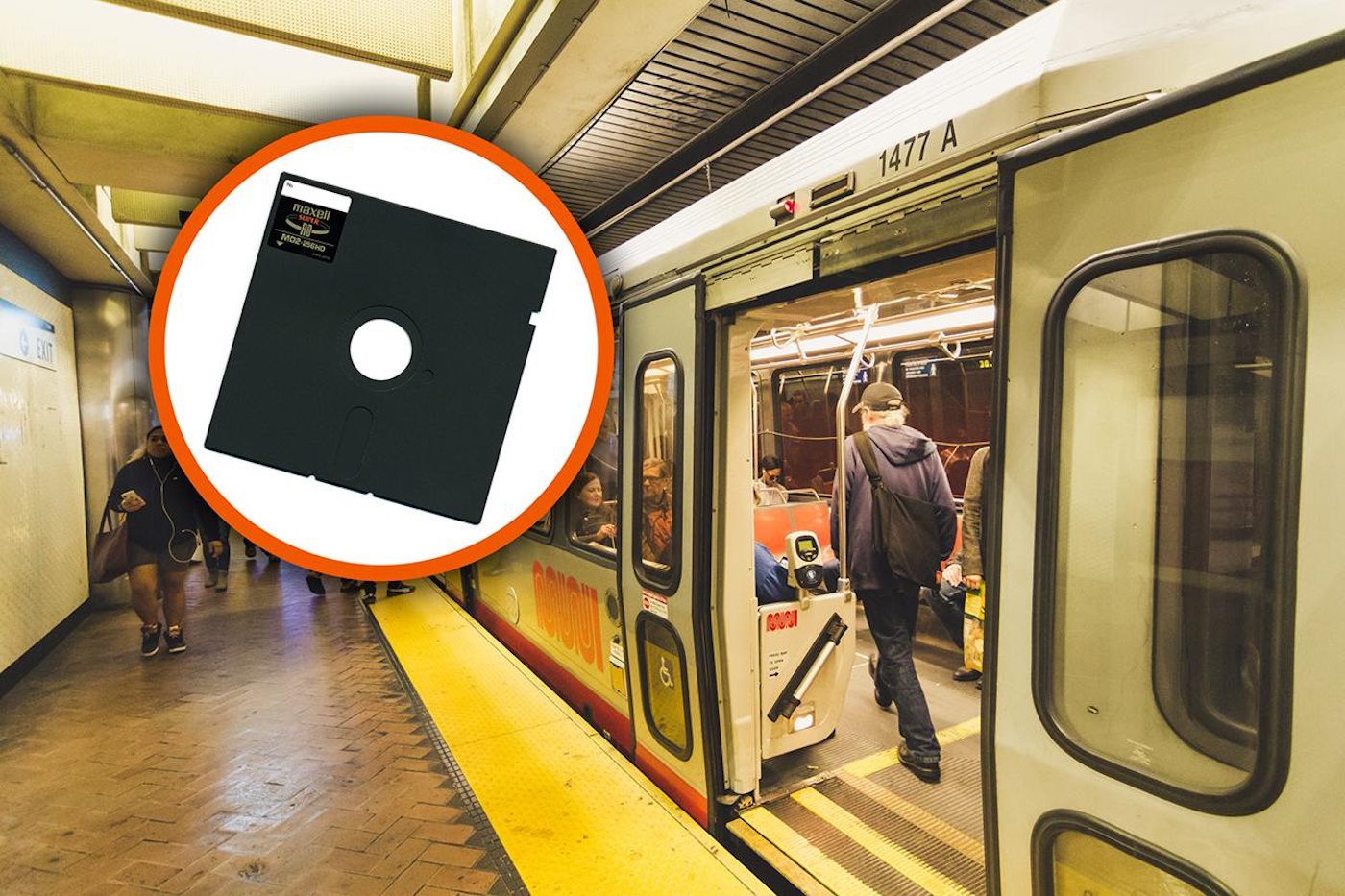 Przez 26 lat używali dyskietek. Metro wreszcie się modernizuje