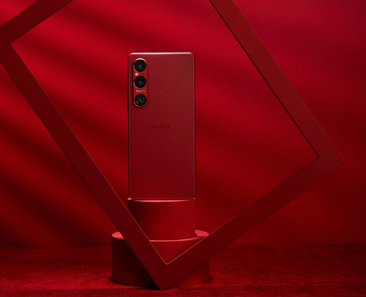 Czerwony jak Sony Xperia 1 VI. Nowa wersja flagowca już w sprzedaży