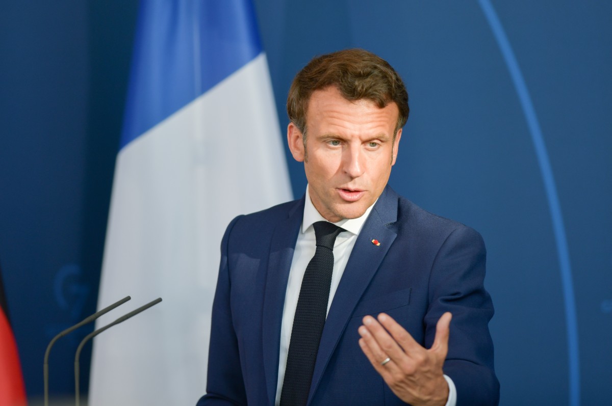 Francja wypowiada wojnę pornografii. Dali branży 15 dni