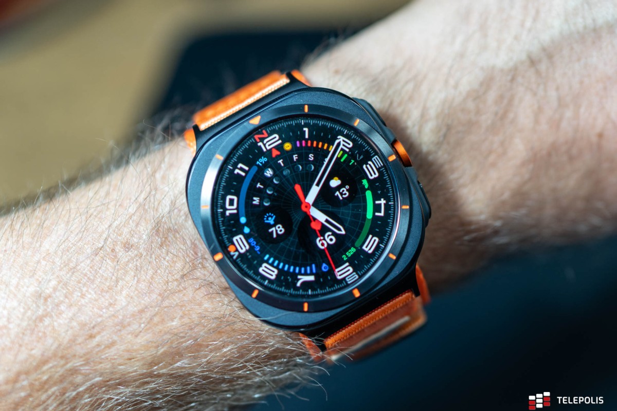 Google ulepszy Wear OS. Zegarki zyskają niezależne wiadomości RCS