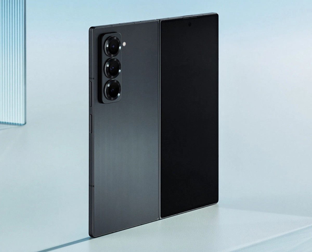 Samsung Galaxy Z Fold SE oficjalnie – lżejszy, cieńszy i szybszy