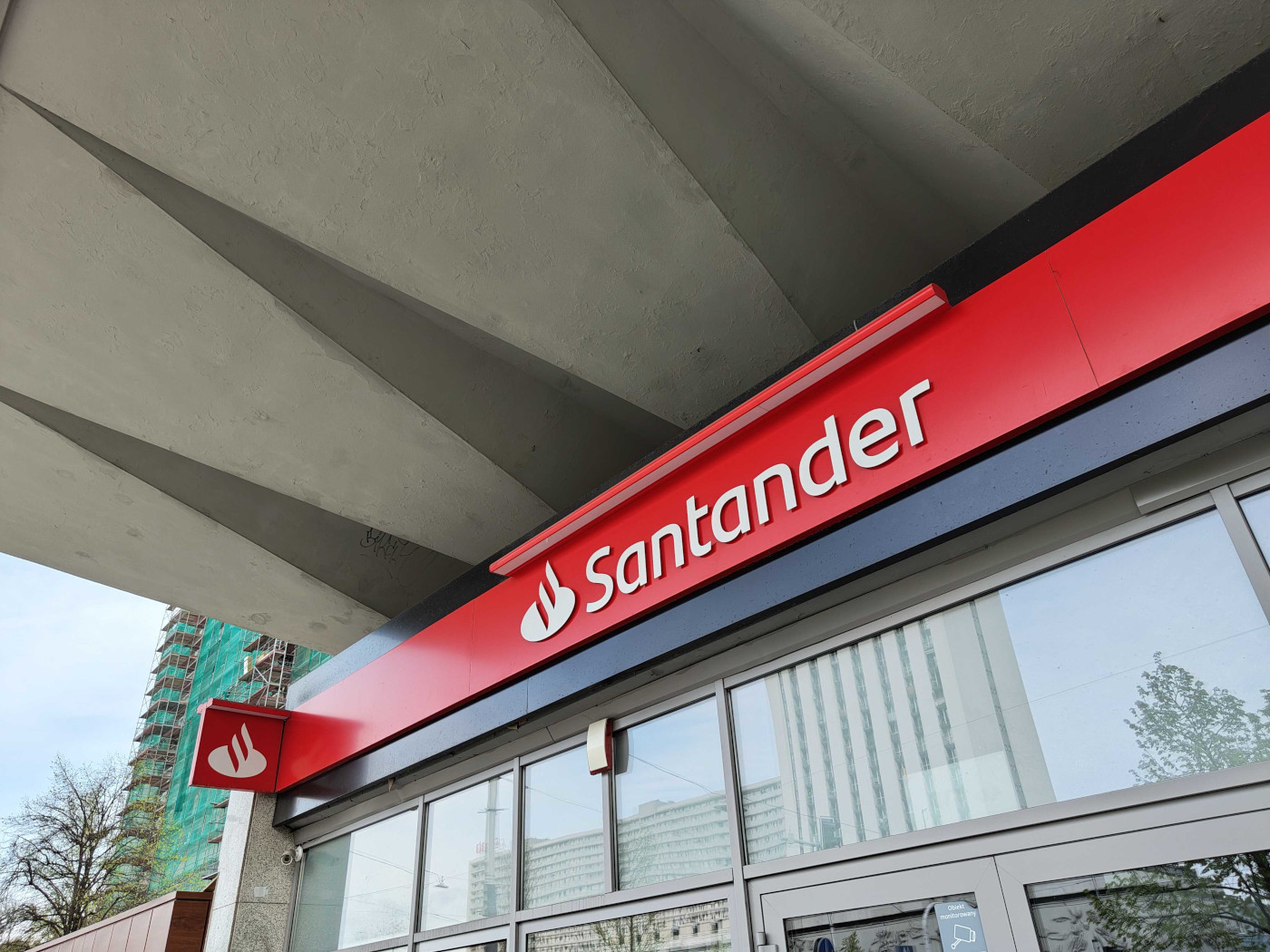 Santander podał konkretne godziny. Problemy zaczną się już dzisiaj