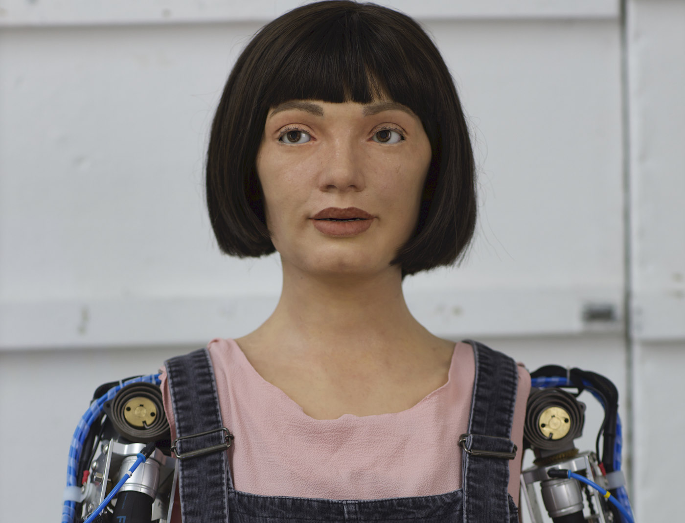 Robot humanoid milionerem. Nie zgadniesz, za ile kupiono jej obraz