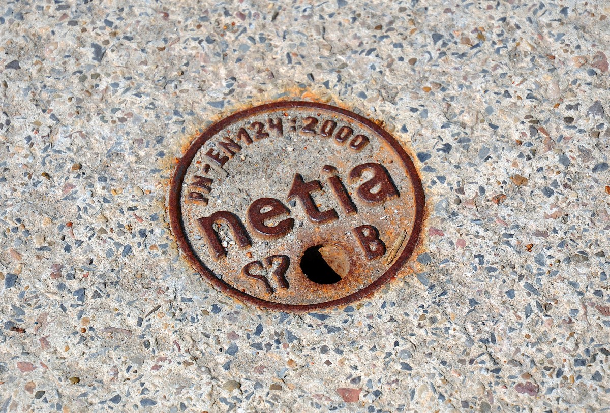 Netia ma awarię. Internet ledwo zipie