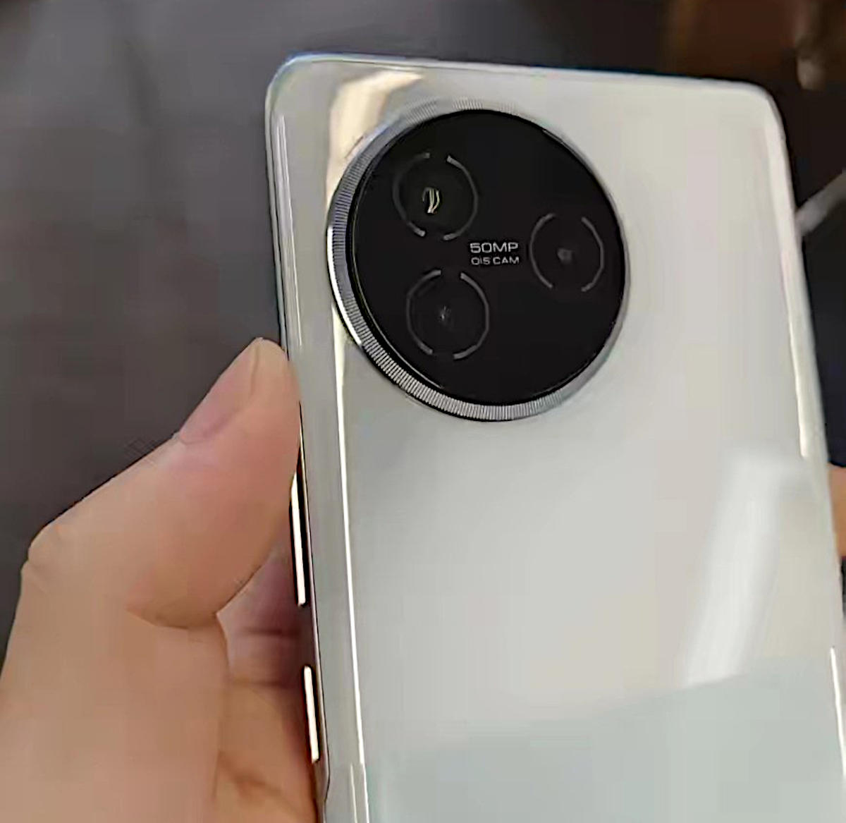Xiaomi zapowiada Redmi K80 Pro. Ma być lepszy od OnePlus 13