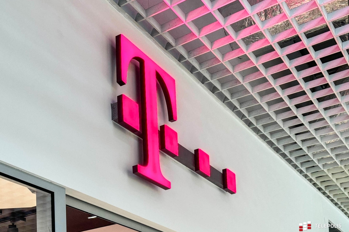T-Mobile chce zebrać 50 tys. starych telefonów. Jest w tym głębszy sens