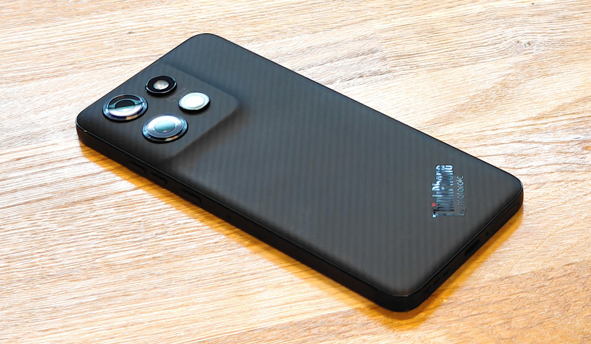 ThinkPhone25 by Motorola debiutuje w Polsce. Wytrzymały i bezpieczny