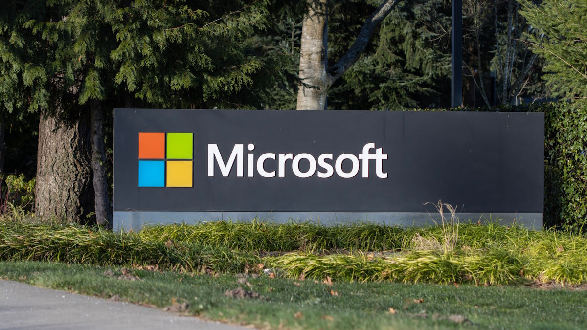 Praca tylko dla czarnych? Microsoft w centrum skandalu