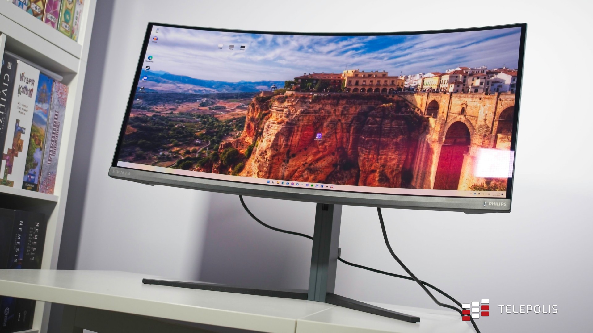 Taki monitor powinien mieć każdy. Philips Evnia QD OLED zmieniają zasady gry