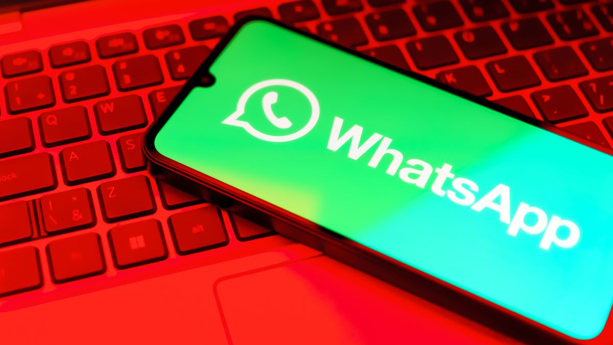 Masz WhatsApp? Dodaj do kontaktów numer 1 (800) 242-8478 i sprawdź