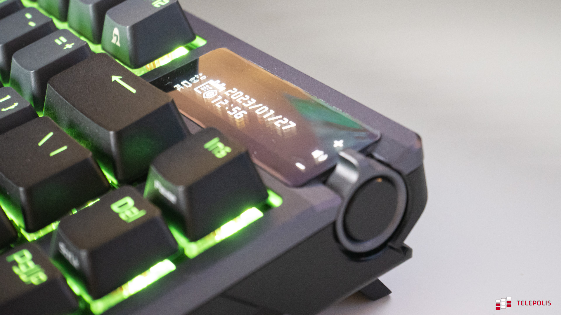 Klikałbyś ją jak szalony. ASUS ROG Azeroth – test