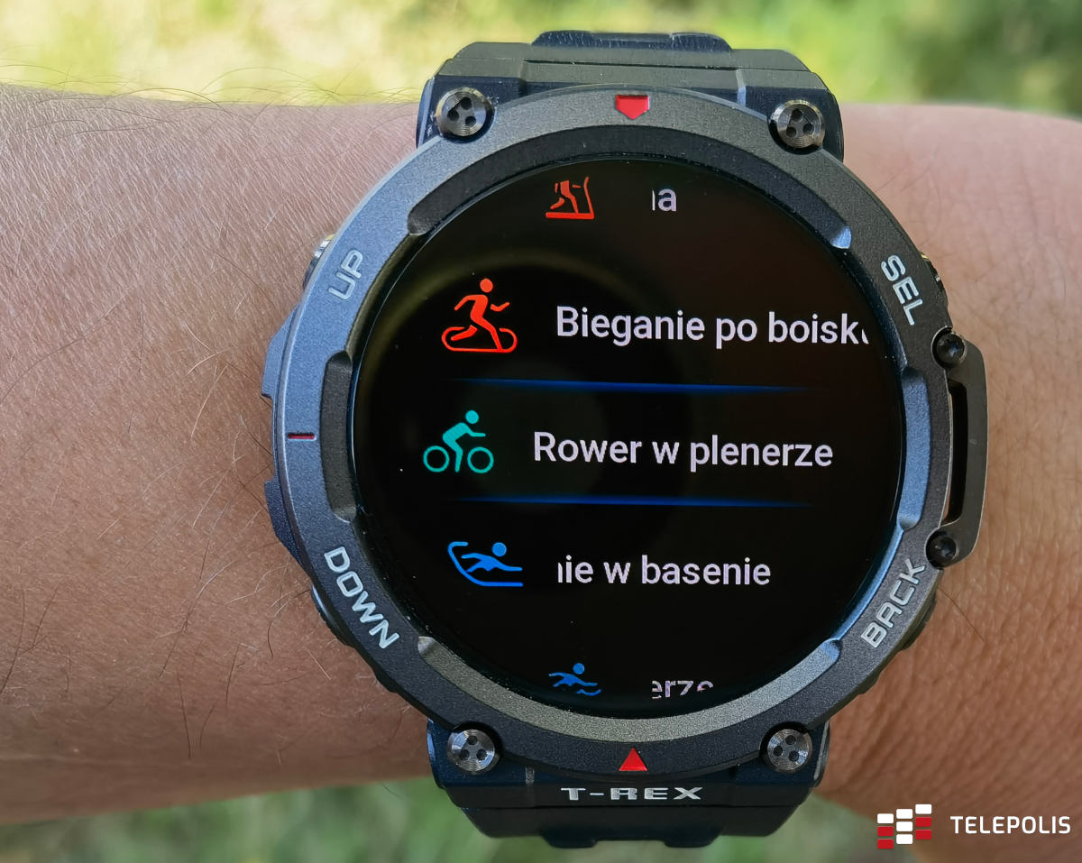 Amazfit T-Rex 2: pójdziesz z nim w góry, na pustynię i za krąg polarny (test)