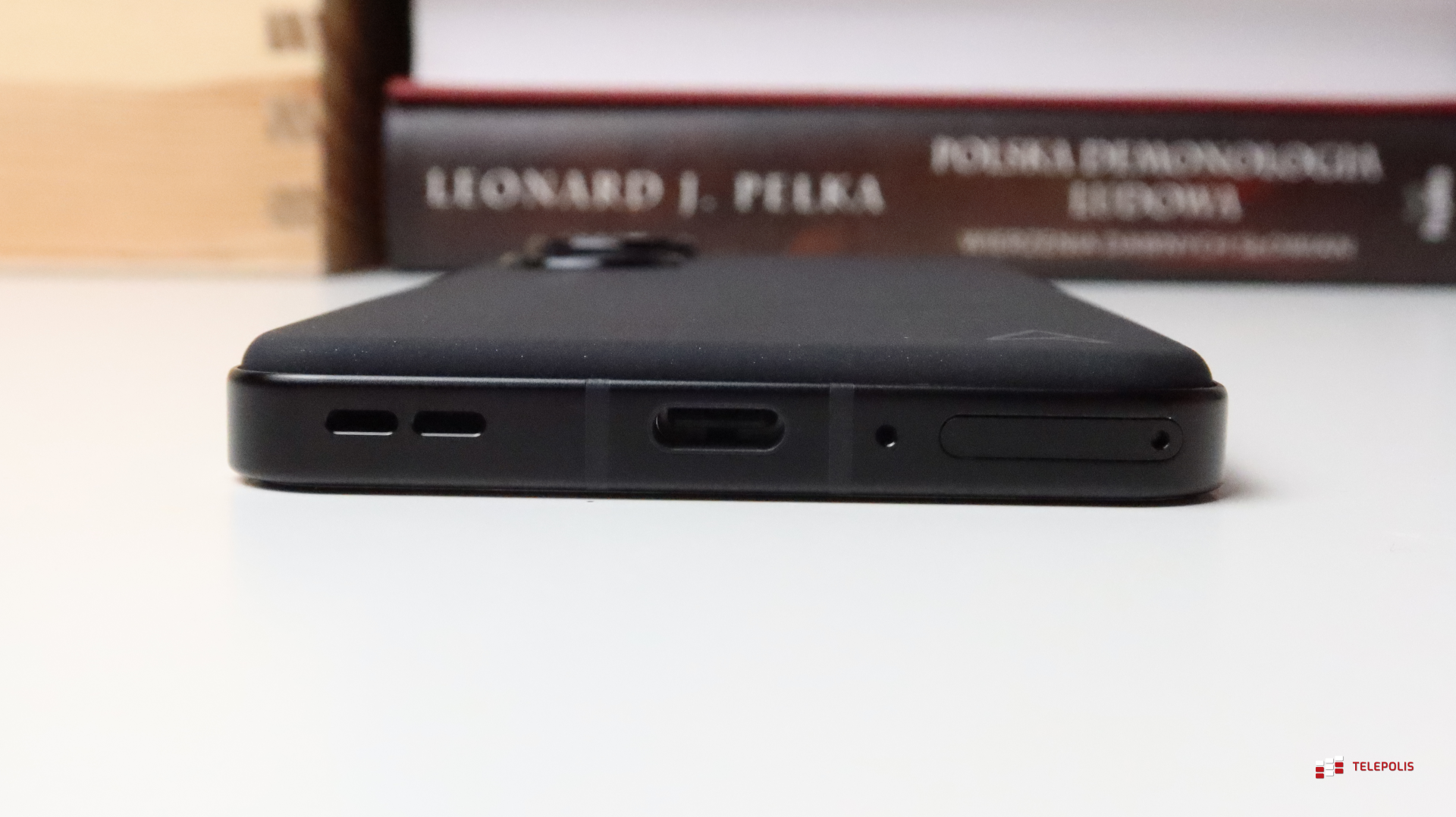 Kompaktowy król bez berła - Asus Zenfone 10 (test)