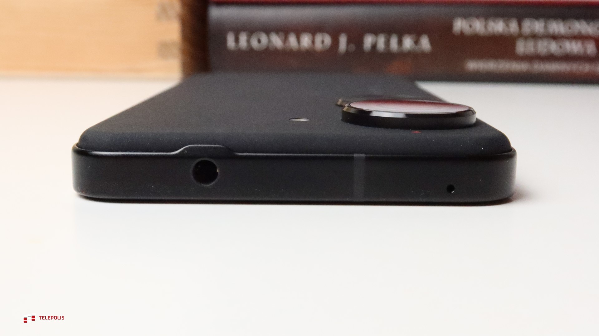 Kompaktowy król bez berła - Asus Zenfone 10 (test)