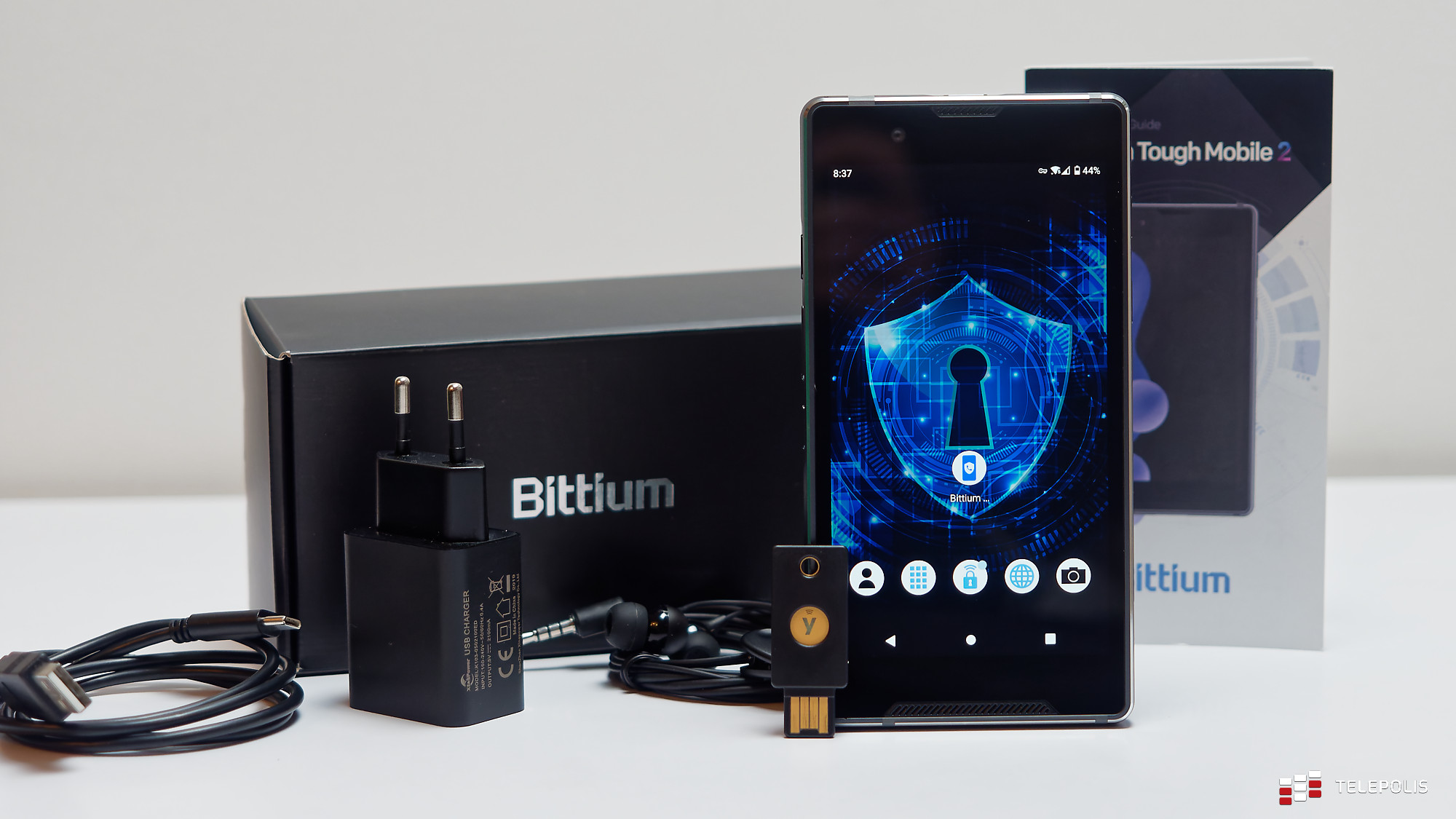 Telefon dla ABW, CIA i MI6. Testujemy Bittium Tough Mobile 2 C