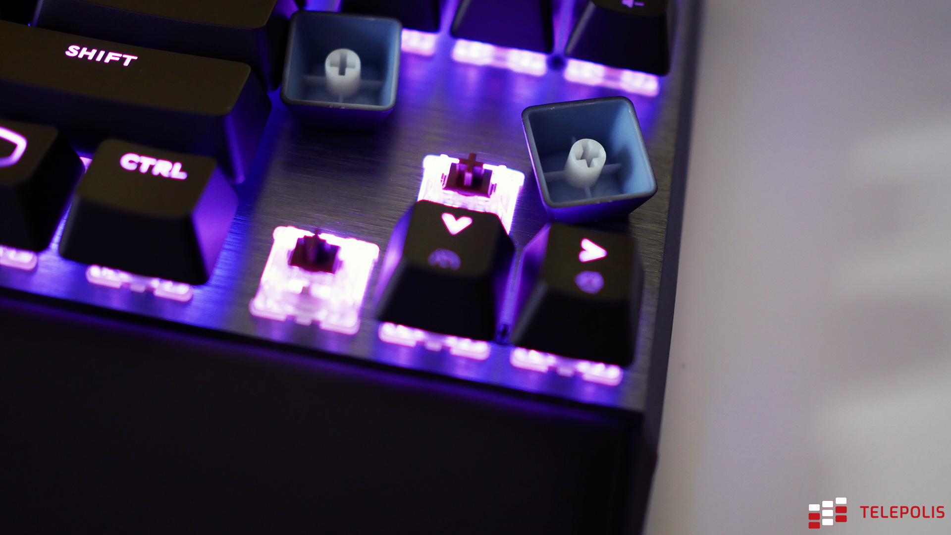 Cooler Master MK730 – test. Ładnie, minimalistycznie i funkcjonalnie