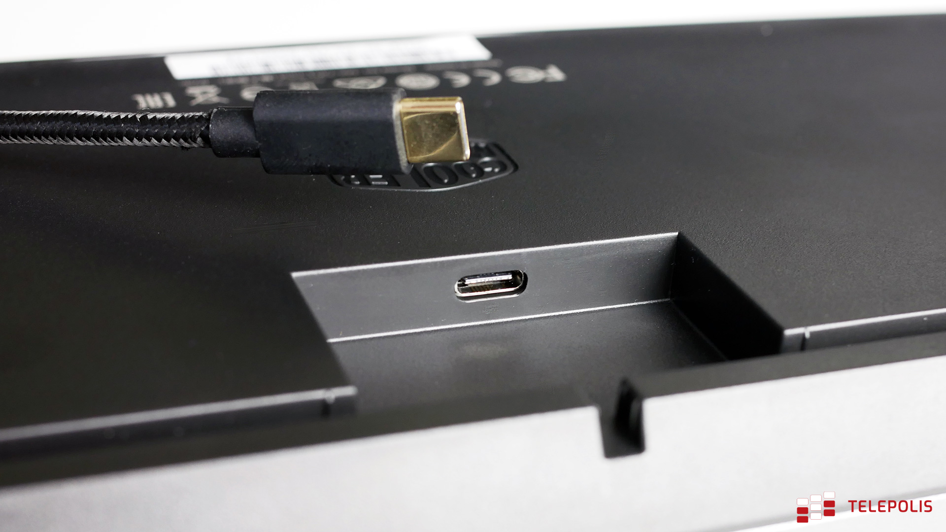 Cooler Master MK730 – test. Ładnie, minimalistycznie i funkcjonalnie