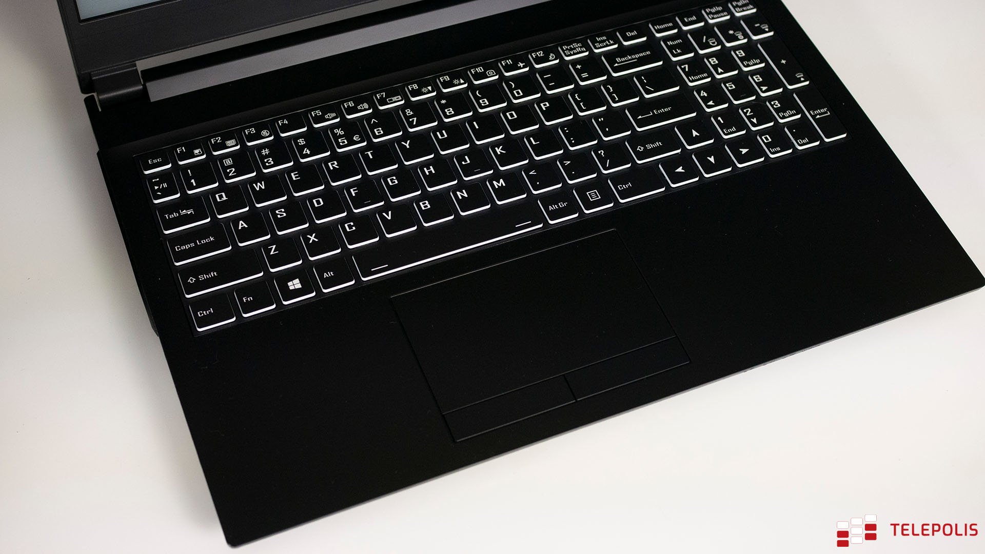 Tani laptop do gier z GeForce RTX 3050? W Dream Machines to możliwe