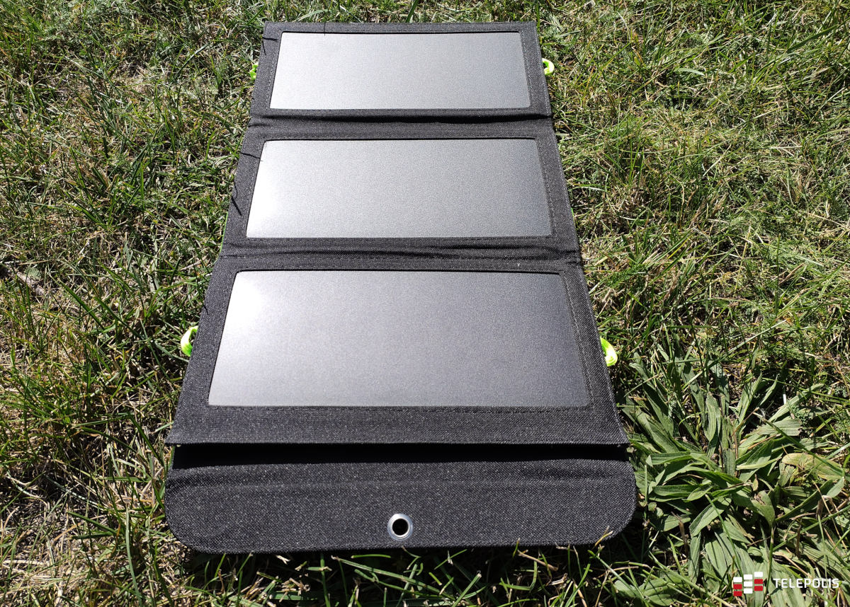 Green Cell SolarCharge dla fotowoltaicznego turysty. To naprawdę działa! (test)