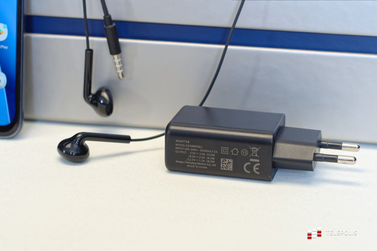 HTC Desire 20 pro - solidny smartfon z pięcioma aparatami