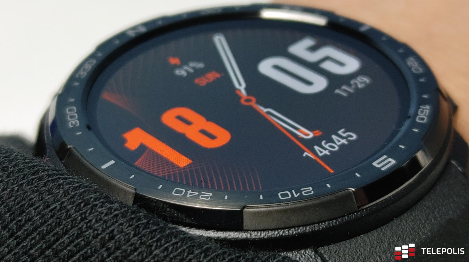 Test zegarka Honor Watch GS Pro: sportowy, turystyczny, trochę smart