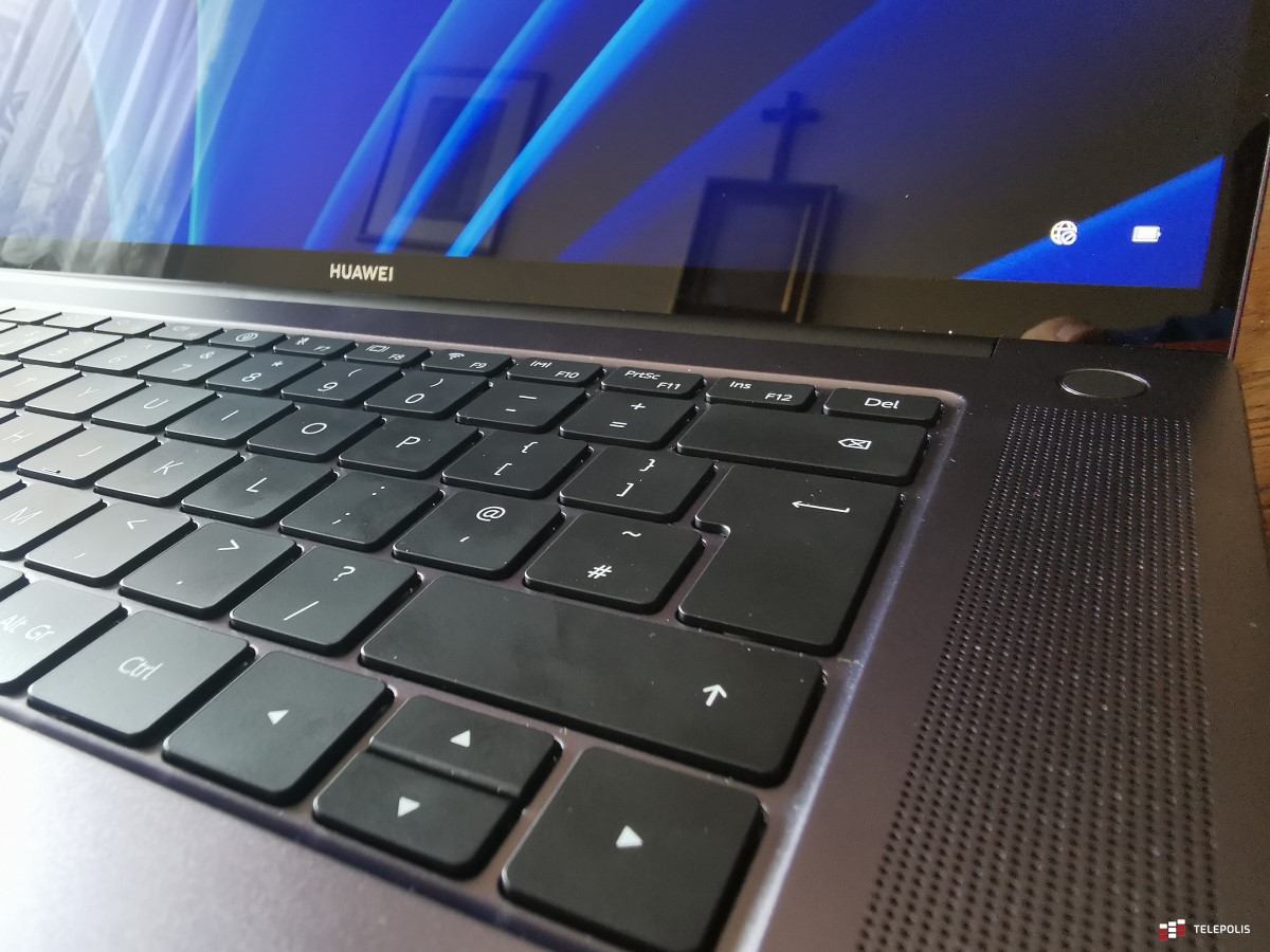 Cud, drodzy państwo. Huawei zrobił sprzęt, z którego da się korzystać