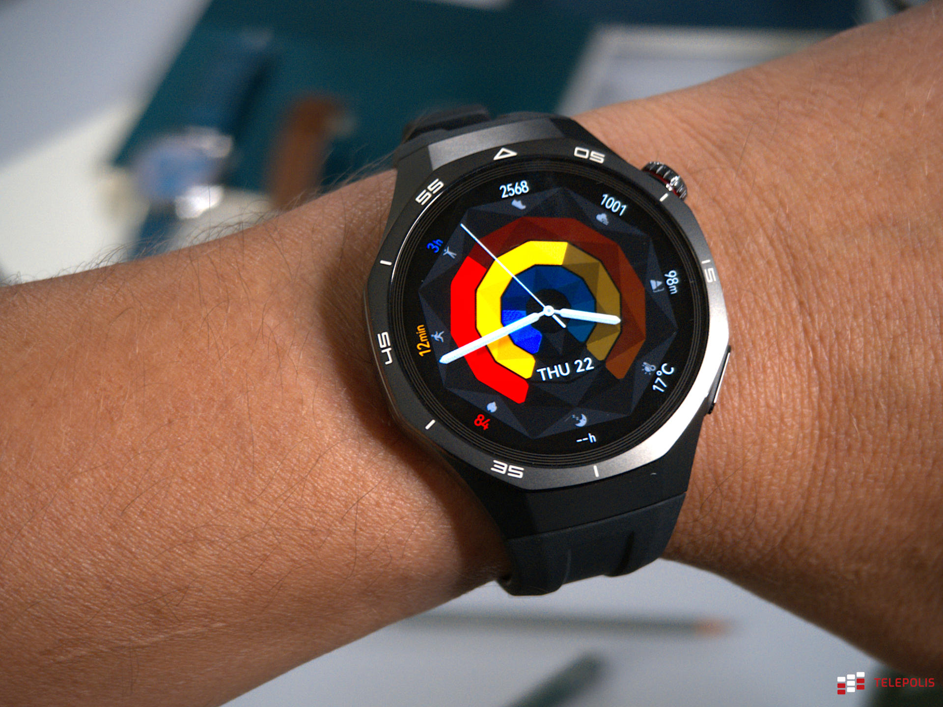 Huawei Watch GT 5 Pro to już ideał. Nie mam na co narzekać (test)