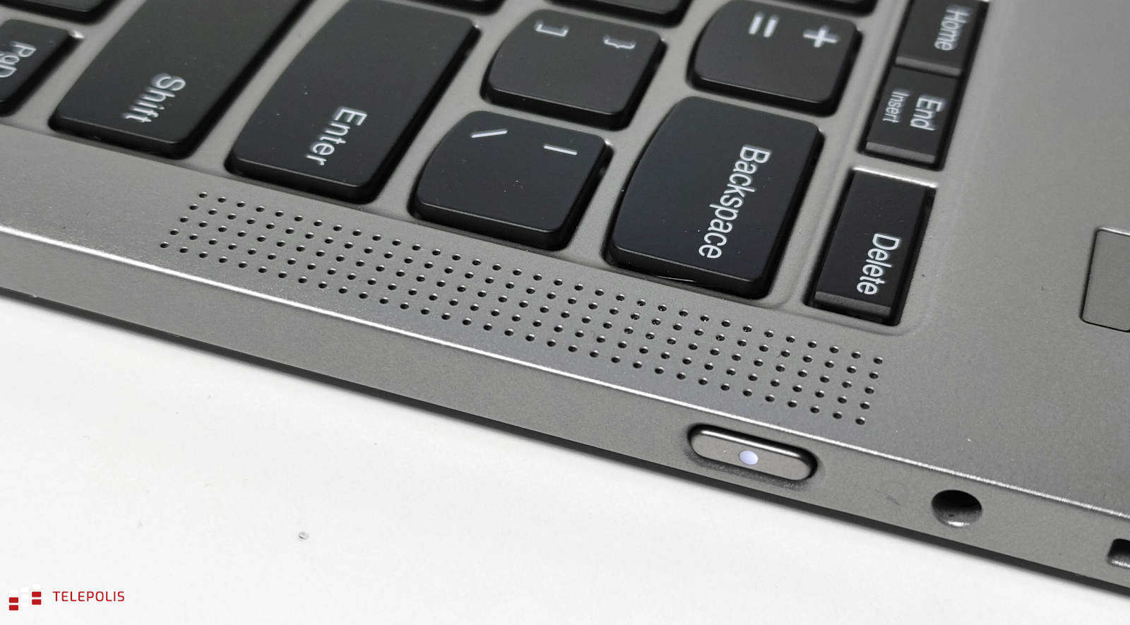 Lenovo ThinkPad X1 Titanium Yoga: testujemy ultralekką, biznesową klasę premium