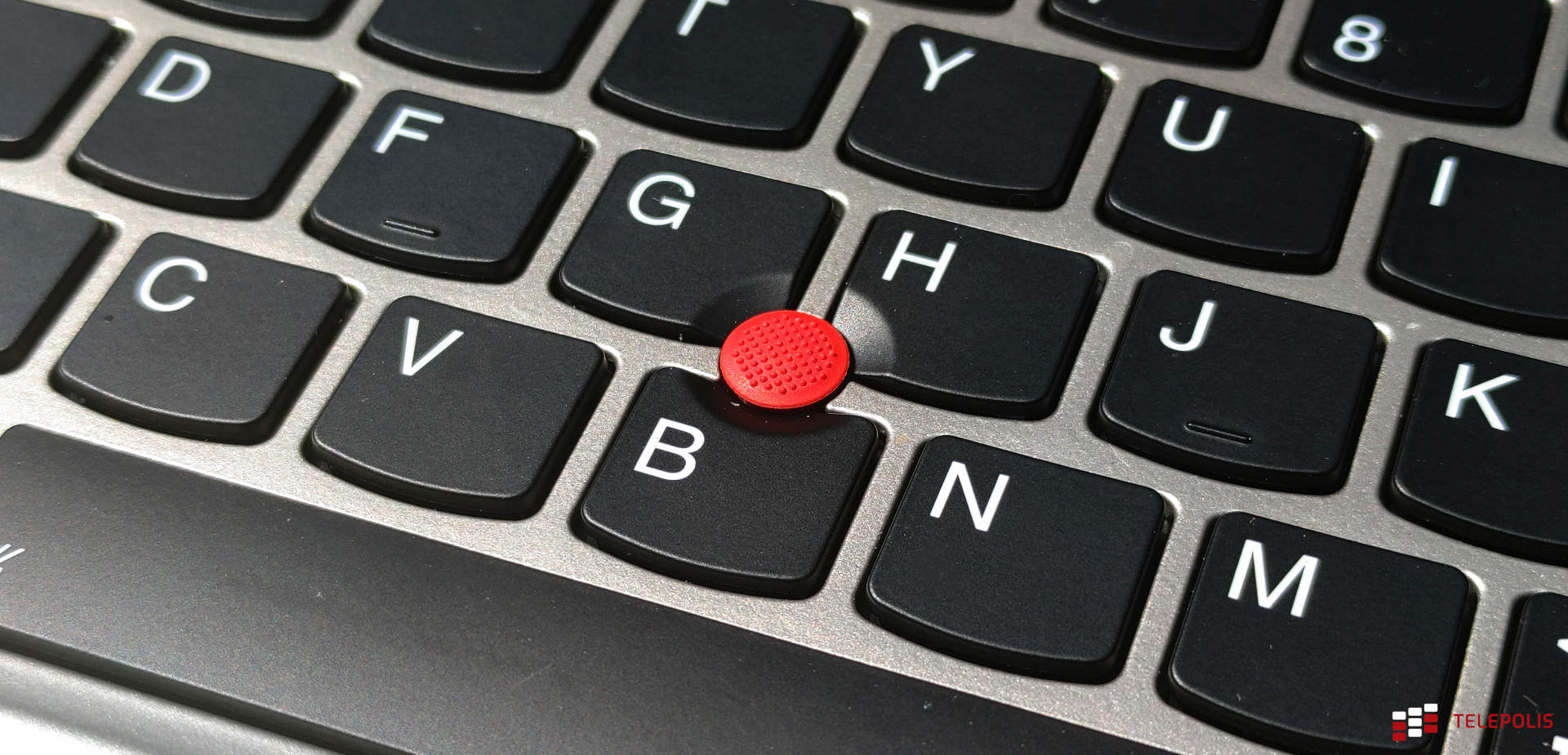 Lenovo ThinkPad X1 Titanium Yoga: testujemy ultralekką, biznesową klasę premium