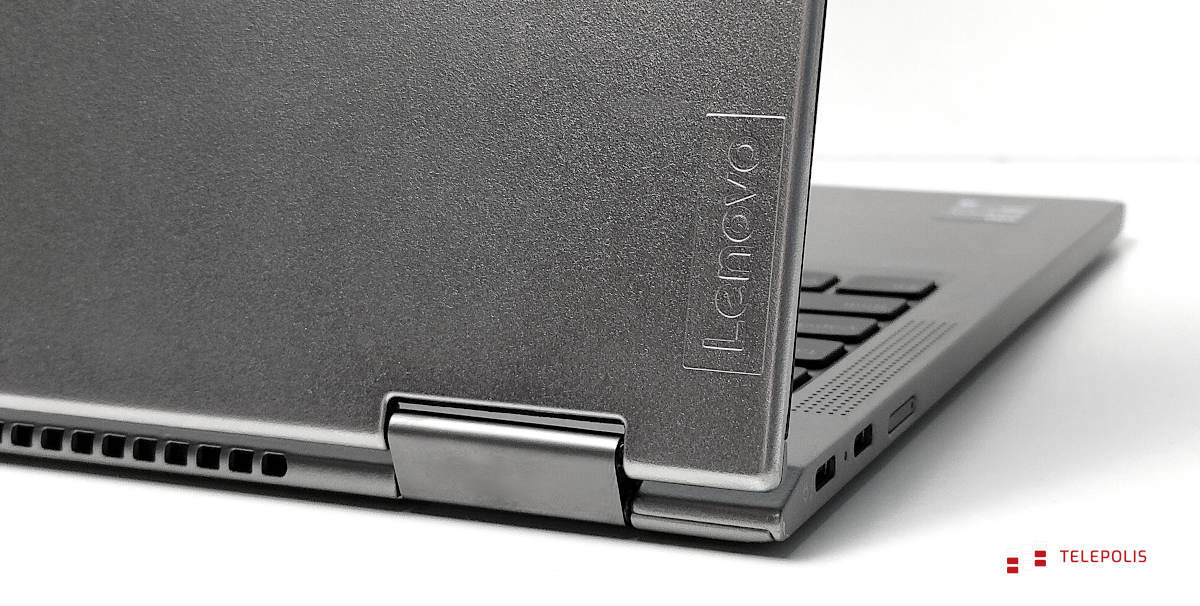 Lenovo ThinkPad X1 Titanium Yoga: testujemy ultralekką, biznesową klasę premium