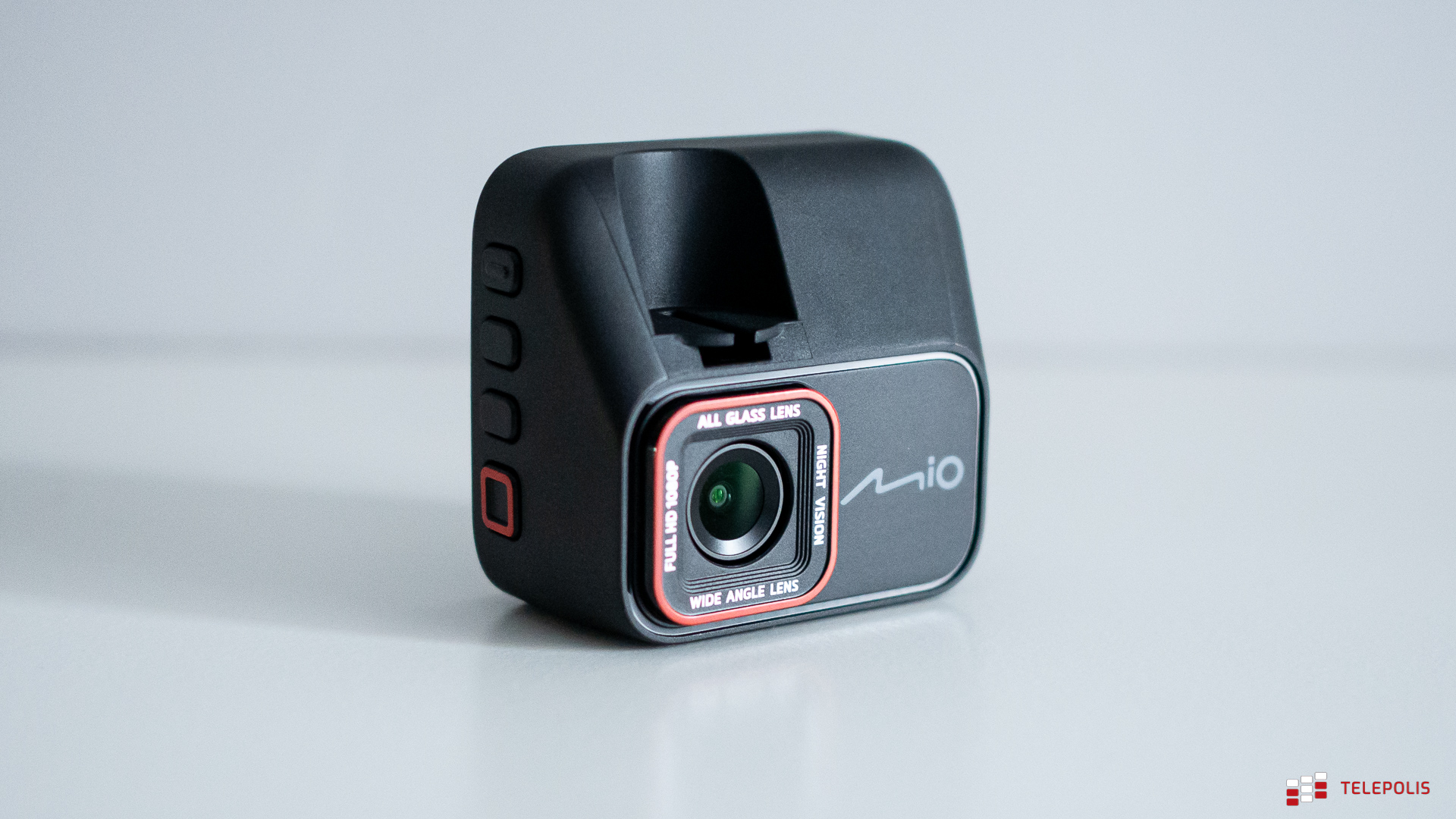 Mio MiVue C588T Dual - test. Nagra przód i tył samochodu jednocześnie