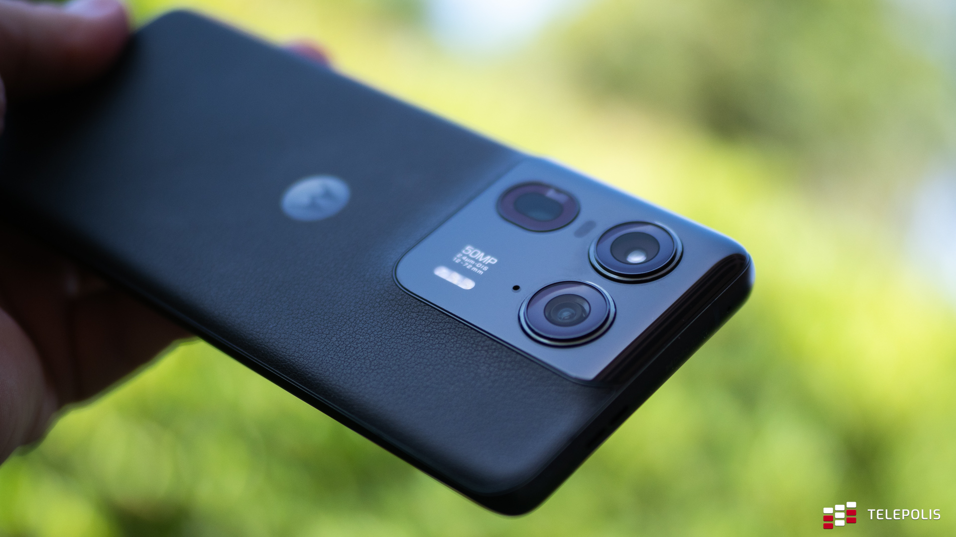Nie jest łatwo być Motorolą, nawet od tyłu