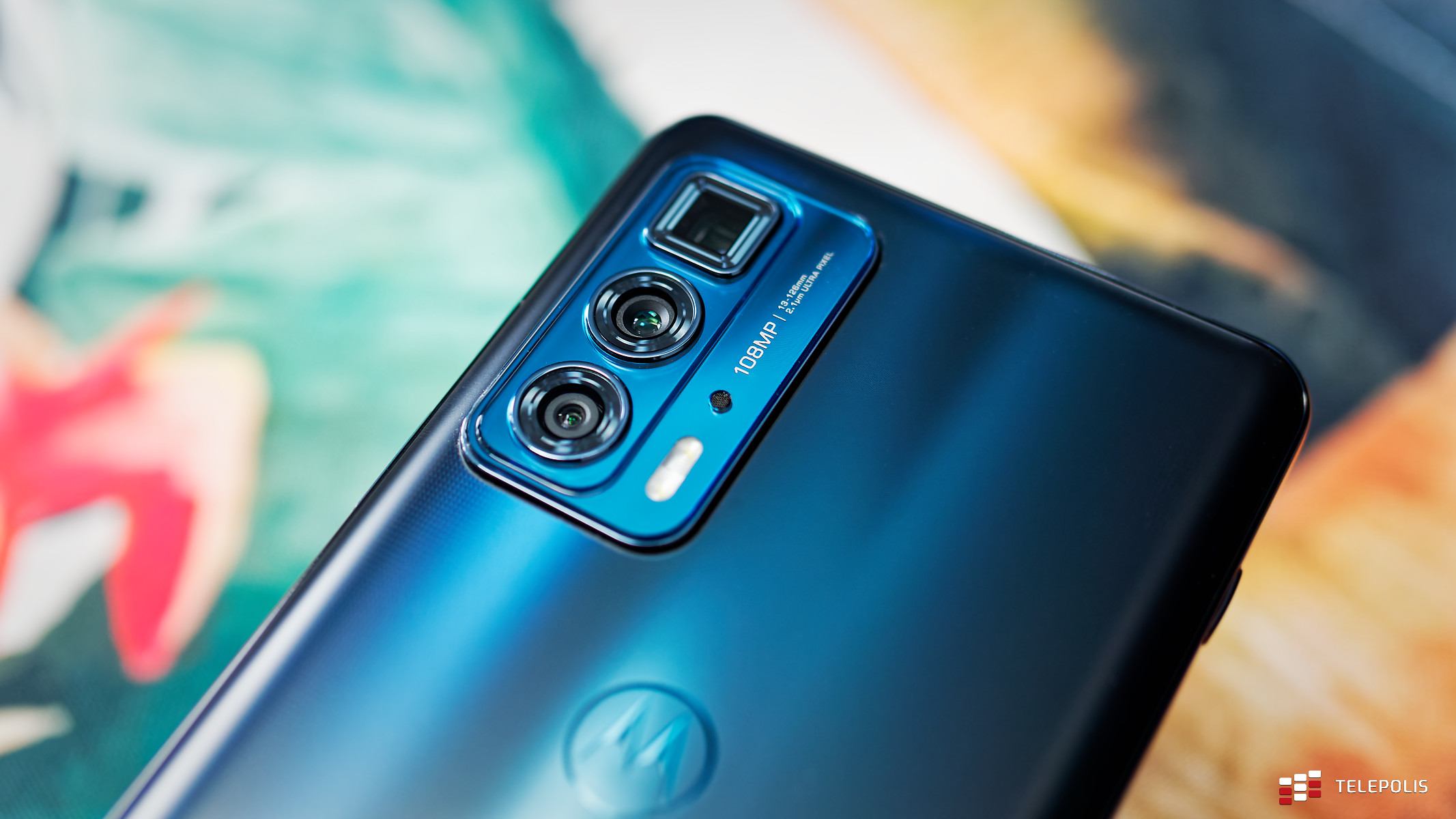 Motorola Edge 20 Pro. Za ten ekran dam się pokroić, ale reszta…