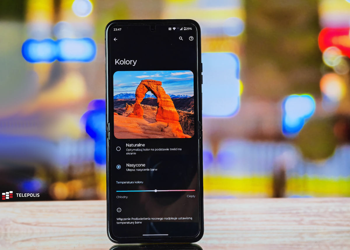 Motorola Razr 40 Ultra: najlepszy smartfon dla niespełnionych gadżeciarzy (test)