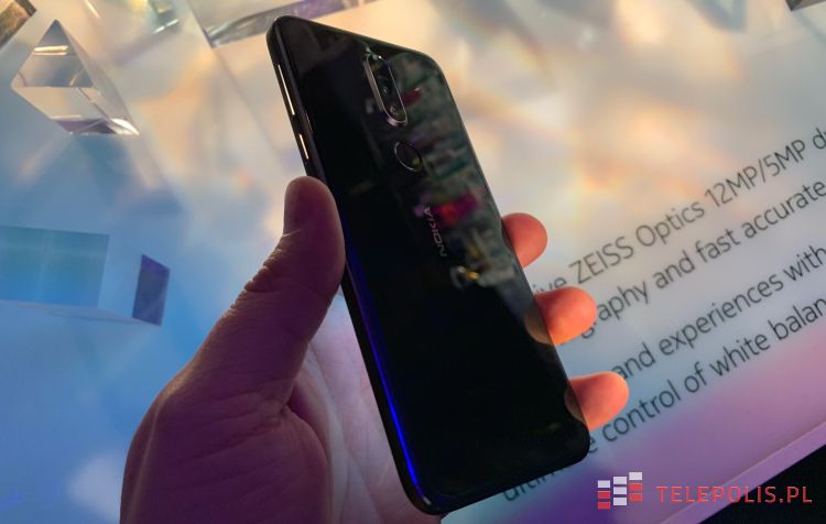 Nokia 7.1 z ekranem PureDisplay i optyką marki Zeiss