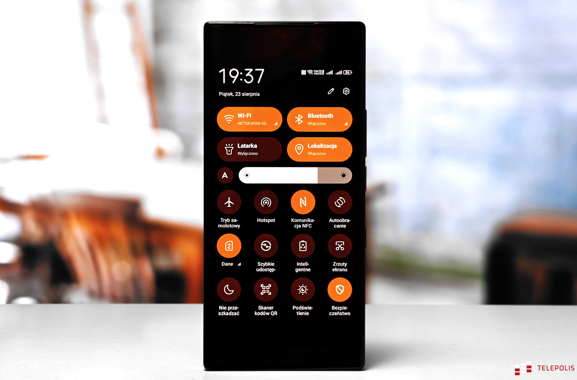 Nubia Z60 Ultra - pogromca flagowców i ozdoba minimalisty (test)