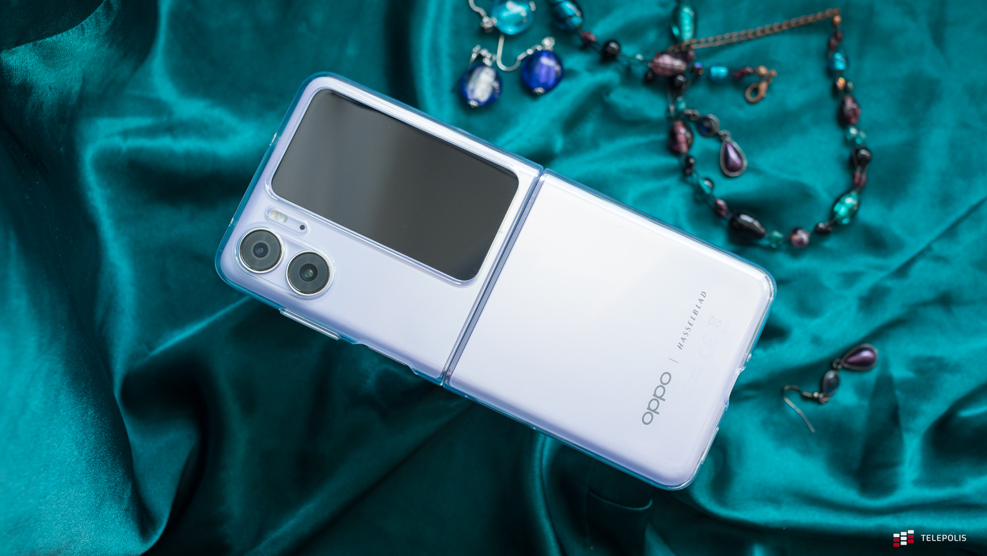 OPPO Find N2 Flip. Dobrze się składa, że ma dużą baterię (test)